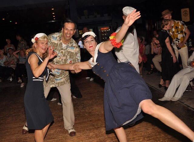 min 2009 11 22 riot 518